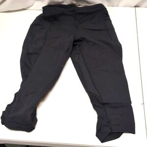 Lululemon black thigh length leggings size 2